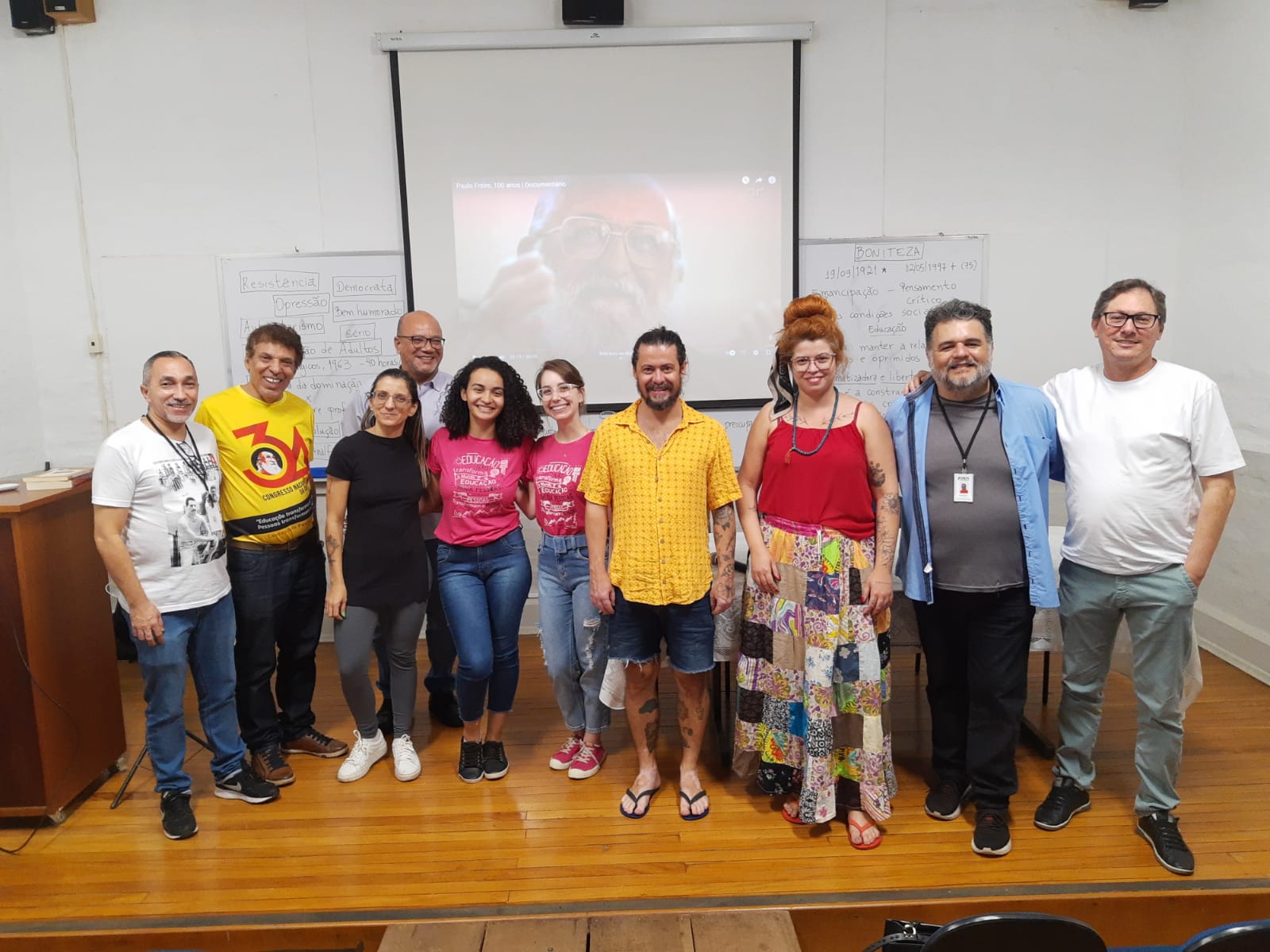 Imagem principal da notícia Sebo Literário: o Esperançar da Leitura