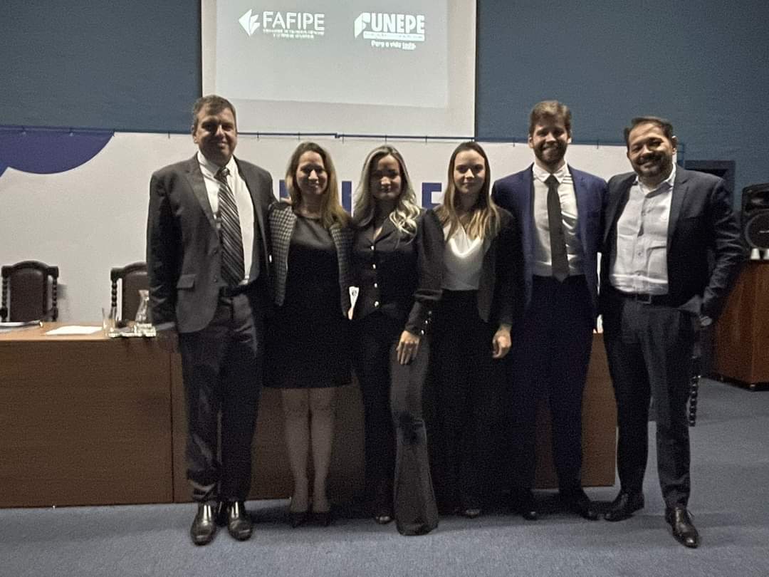 Imagem da notícia Alunos do Curso de Direito Encerram com Sucesso a Semana de Apresentação dos Trabalhos de Conclusão de Curso