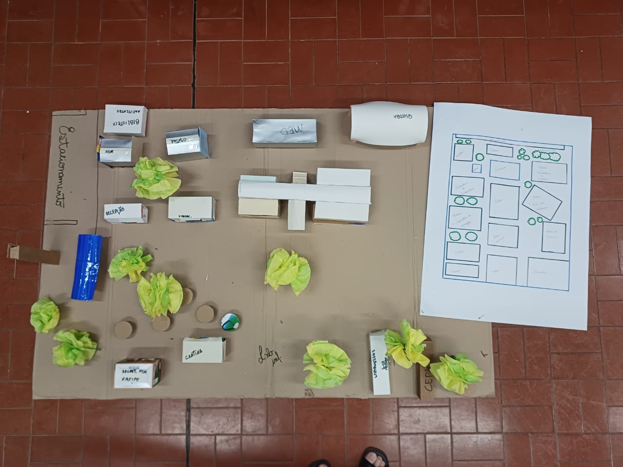 Imagem principal da notícia Oficina em Laboratório de Pedagogia Agita Alunas do Curso