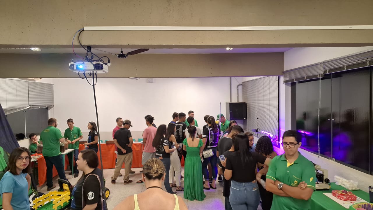 Imagem da notícia FUNEPE Realiza Feira De Profissões Presencial e Celebra Sucesso do Evento