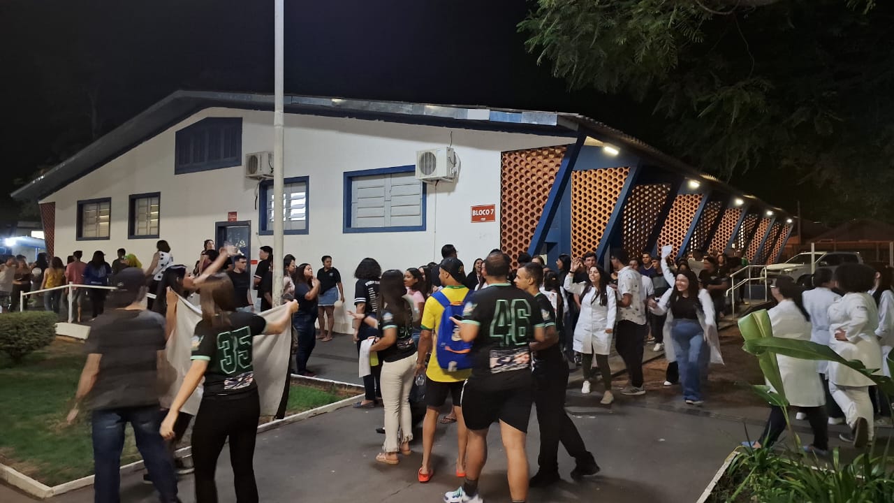 Imagem da notícia FUNEPE Realiza Feira De Profissões Presencial e Celebra Sucesso do Evento