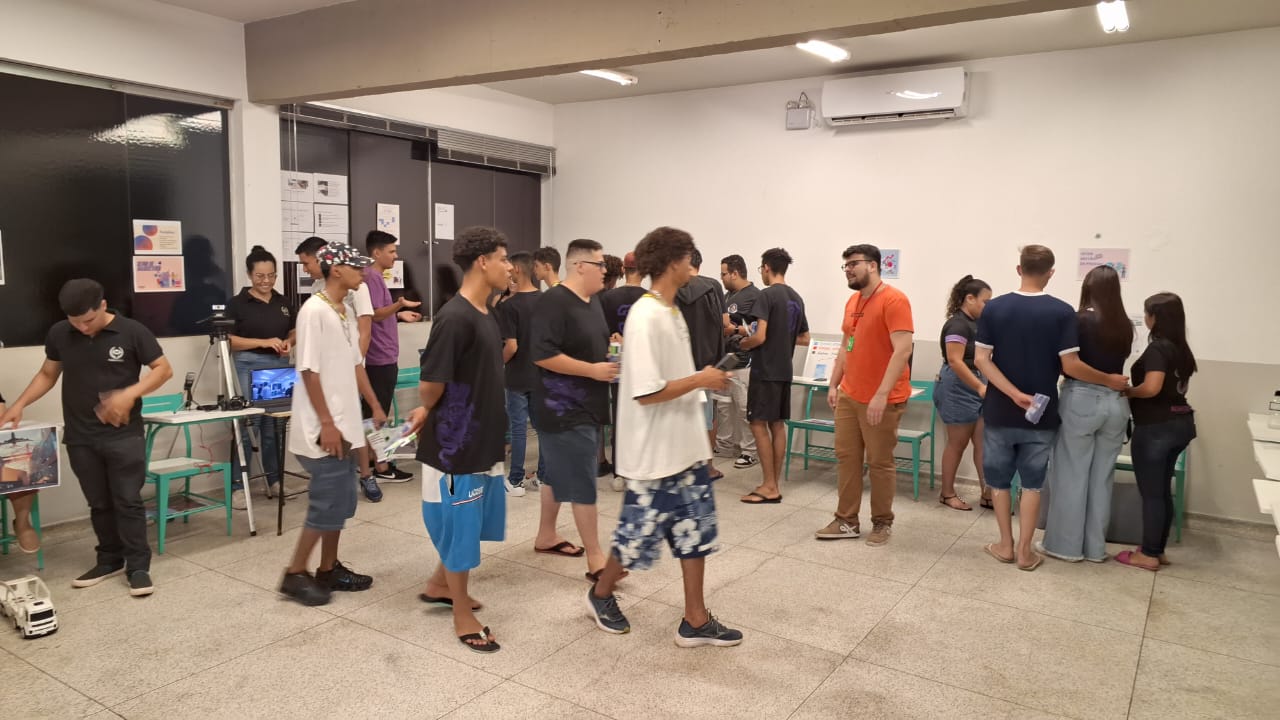 Imagem da notícia FUNEPE Realiza Feira De Profissões Presencial e Celebra Sucesso do Evento