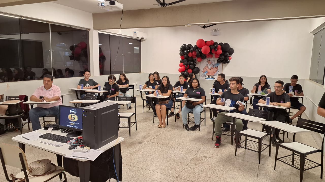 Imagem da notícia FUNEPE Realiza Feira De Profissões Presencial e Celebra Sucesso do Evento