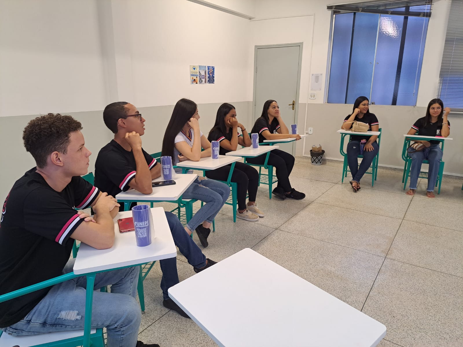 Imagem da notícia FUNEPE Realiza Feira De Profissões Presencial e Celebra Sucesso do Evento