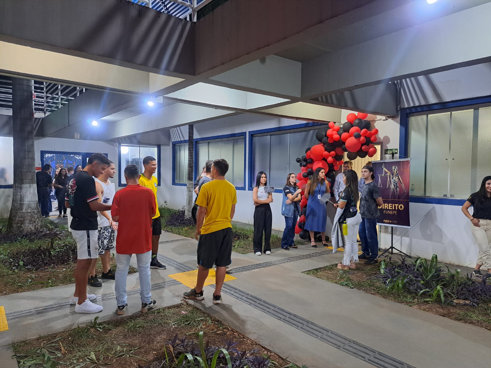 Imagem da notícia FUNEPE Realiza Feira De Profissões Presencial e Celebra Sucesso do Evento