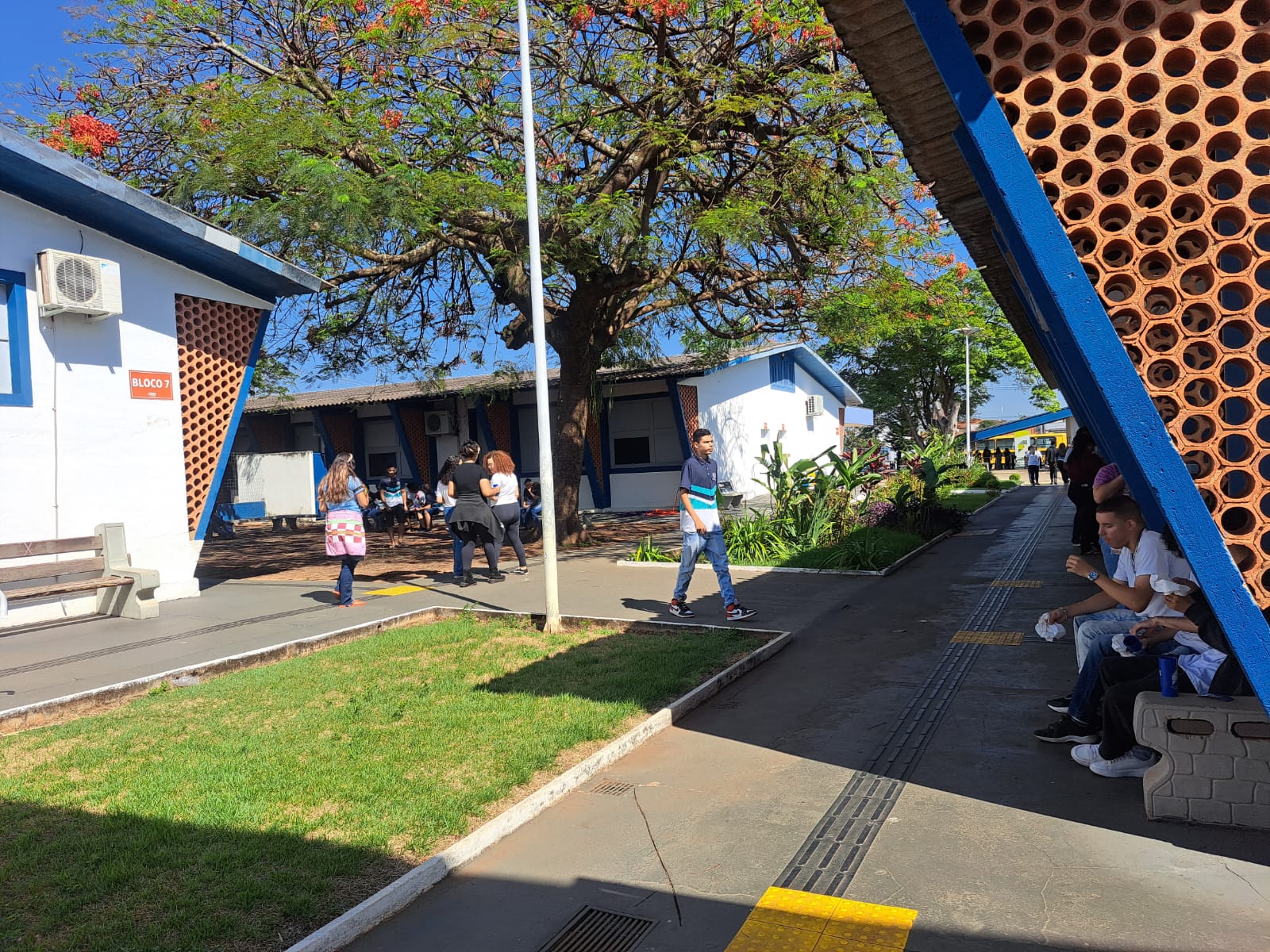 Imagem da notícia FUNEPE Realiza Feira De Profissões Presencial e Celebra Sucesso do Evento