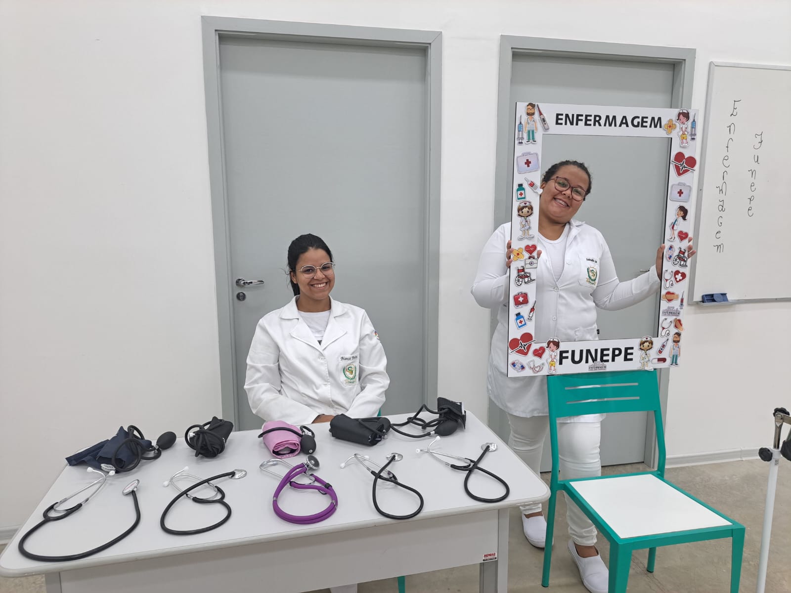 Imagem da notícia FUNEPE Realiza Feira De Profissões Presencial e Celebra Sucesso do Evento