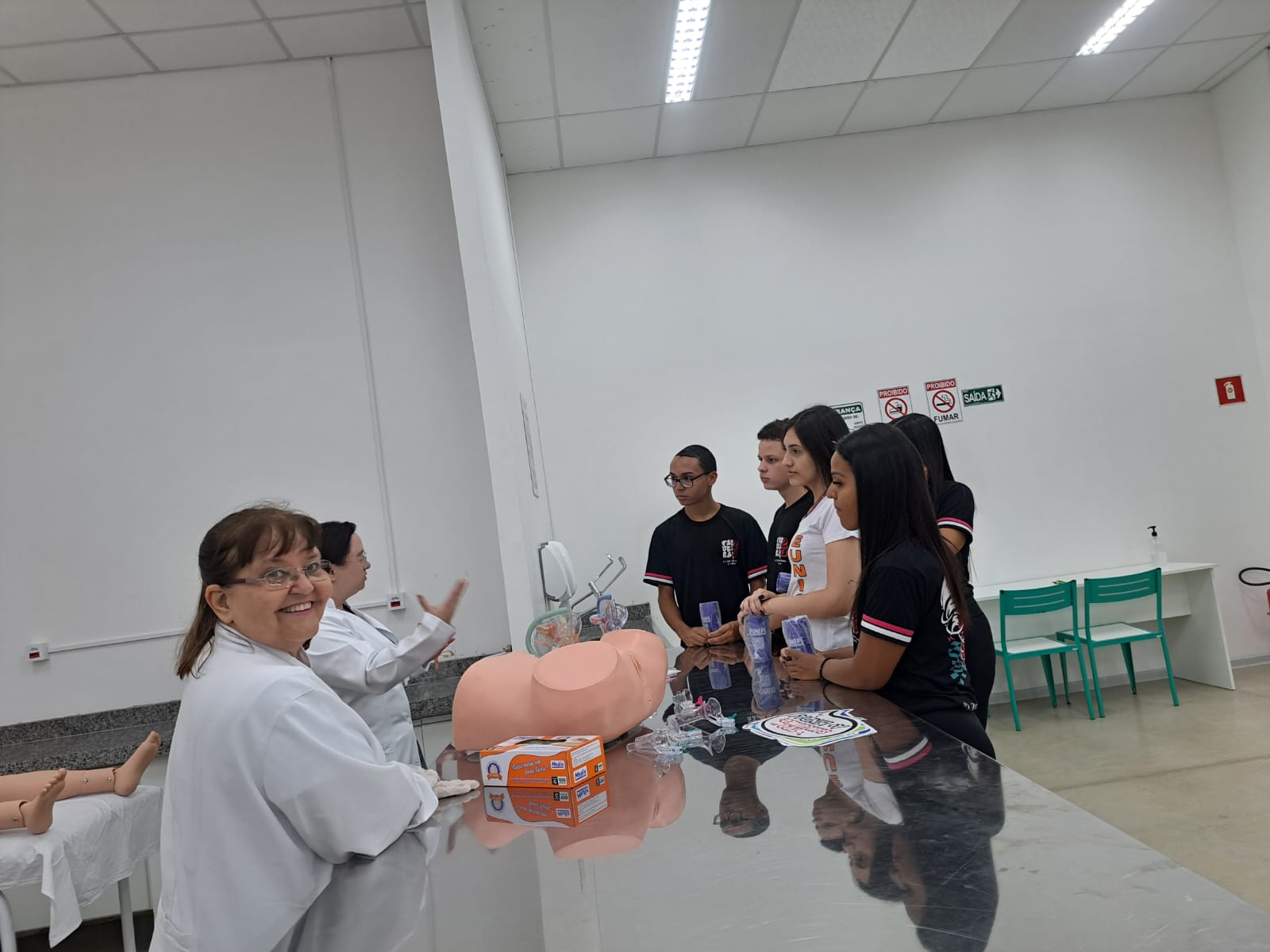 Imagem da notícia FUNEPE Realiza Feira De Profissões Presencial e Celebra Sucesso do Evento