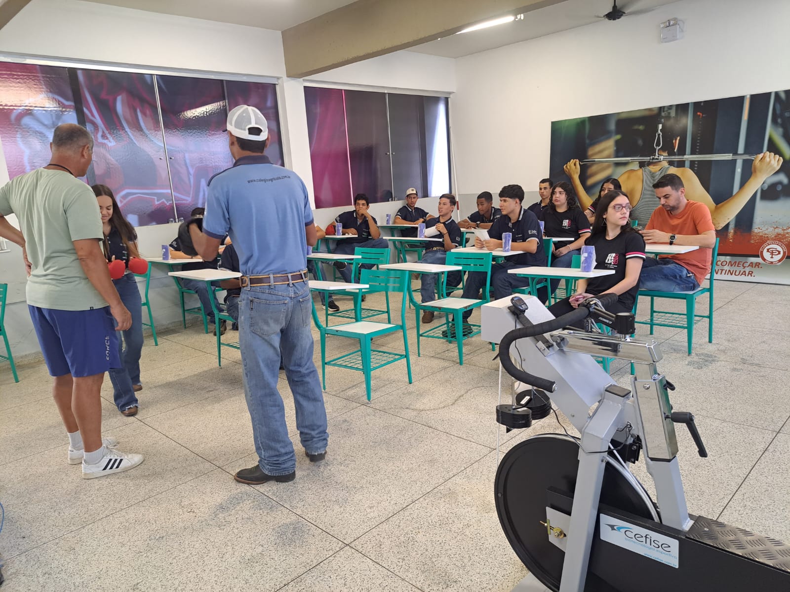 Imagem da notícia FUNEPE Realiza Feira De Profissões Presencial e Celebra Sucesso do Evento