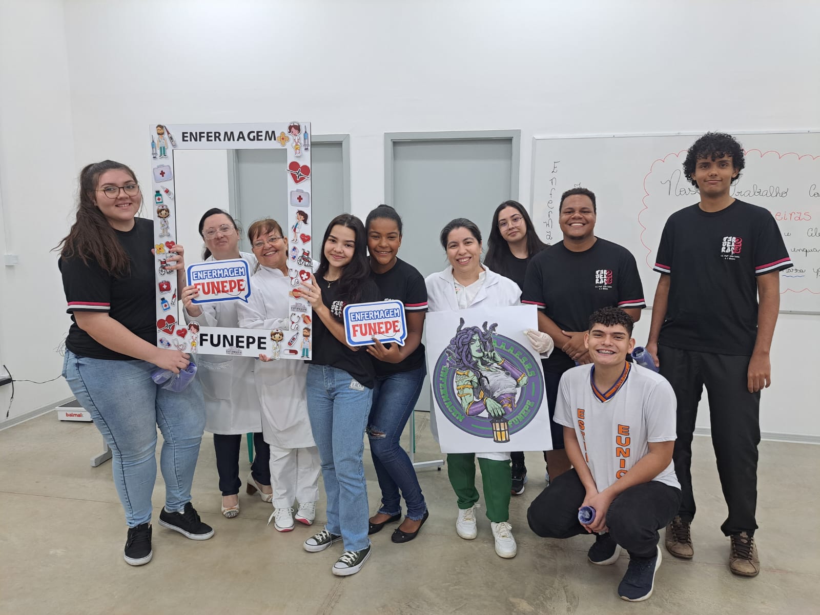 Imagem da notícia FUNEPE Realiza Feira De Profissões Presencial e Celebra Sucesso do Evento