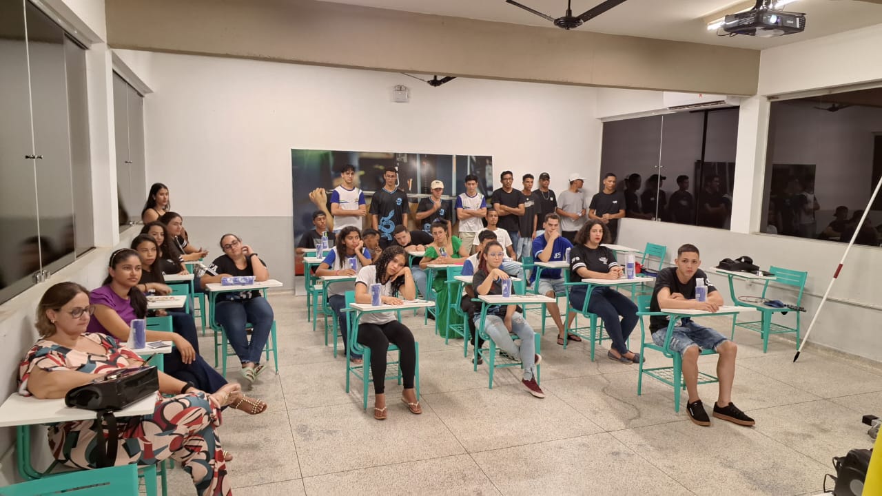 Imagem da notícia FUNEPE Realiza Feira De Profissões Presencial e Celebra Sucesso do Evento