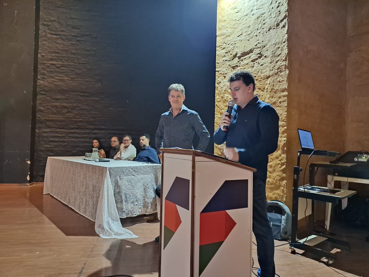 Imagem da notícia FUNEPE Celebra Projetos de Sucesso em Noite de Premiação