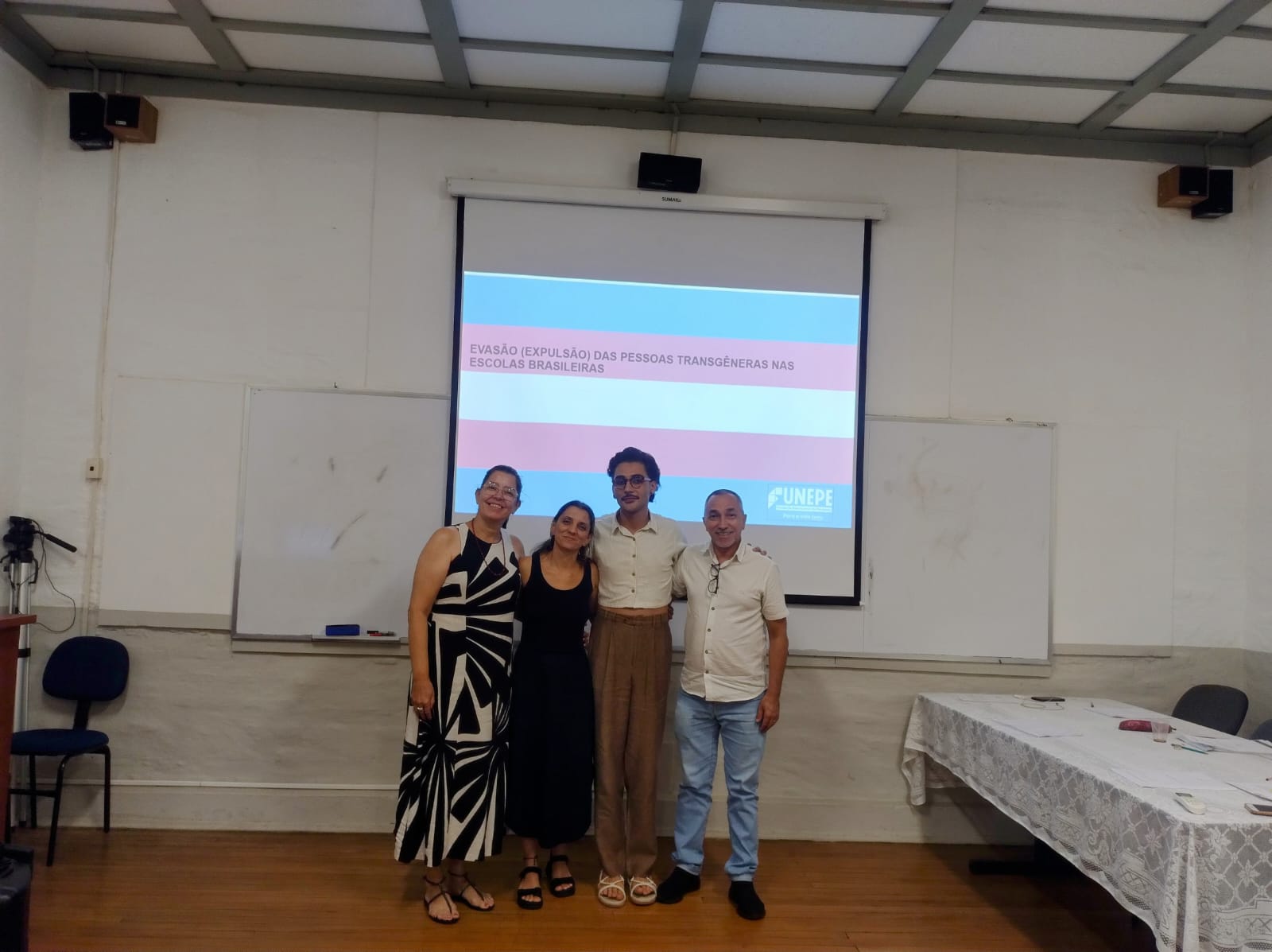 Imagem principal da notícia Turma de Pedagogia Realiza Apresentação de Trabalho de Conclusão de Curso