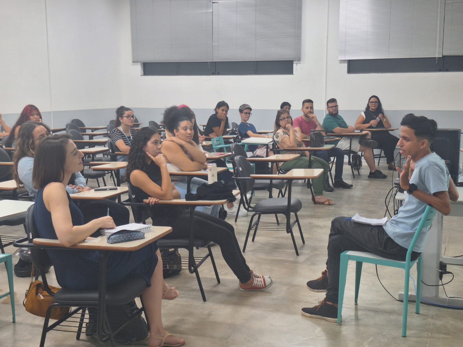 Imagem da notícia Semana de Cursos - Álbum de quarta-feira