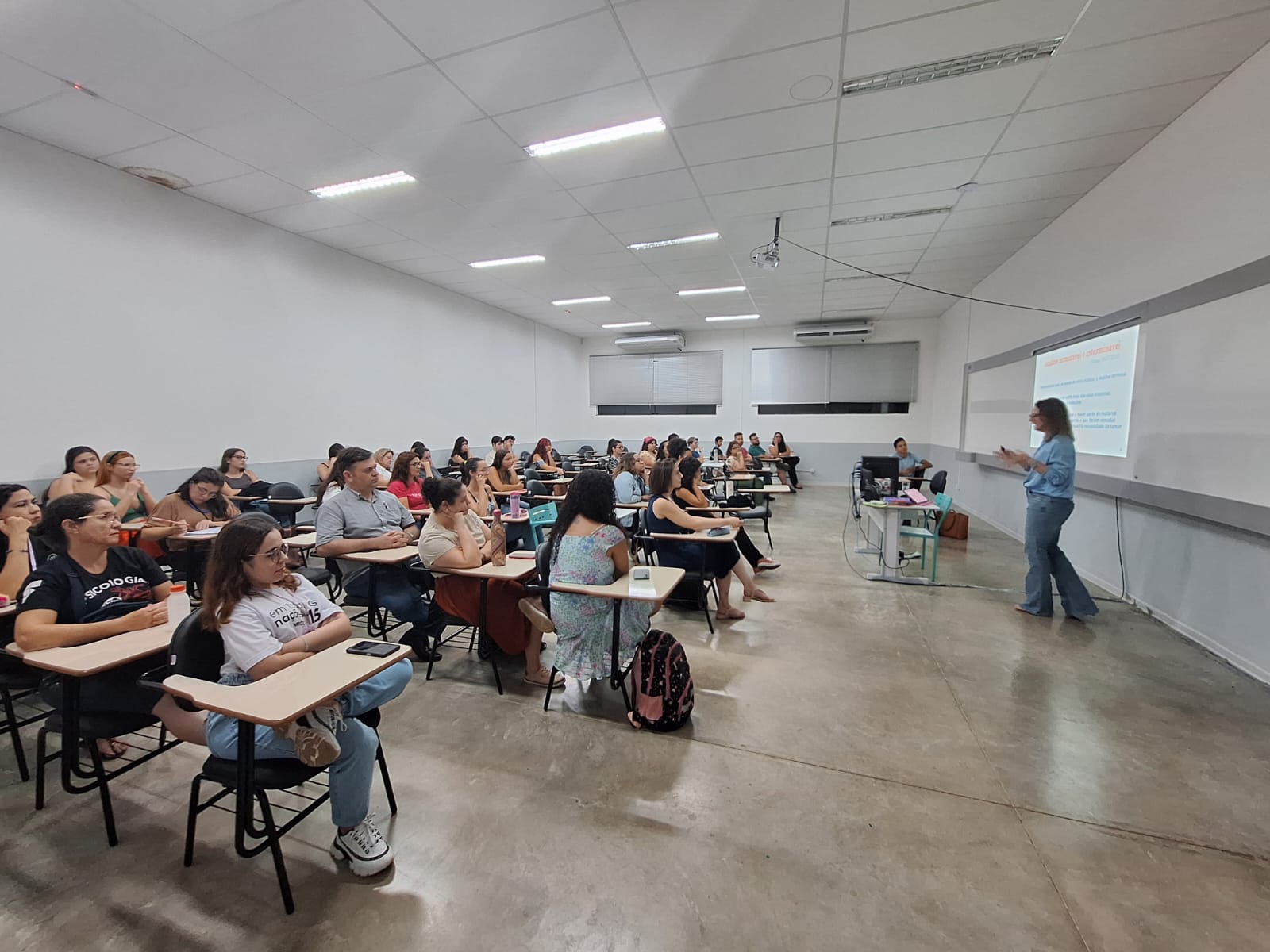 Imagem da notícia Semana de Cursos - Álbum de quarta-feira