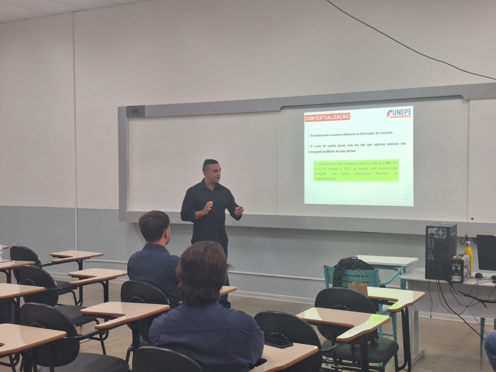 Imagem da notícia Semana de Cursos - Álbum de quarta-feira