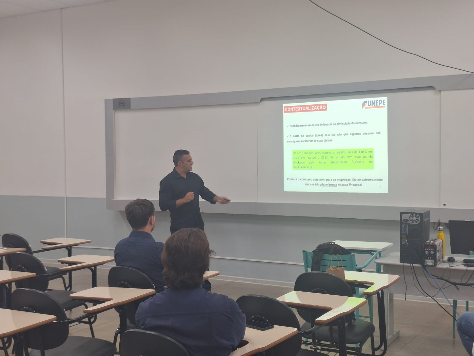 Imagem da notícia Semana de Cursos - Álbum de quarta-feira