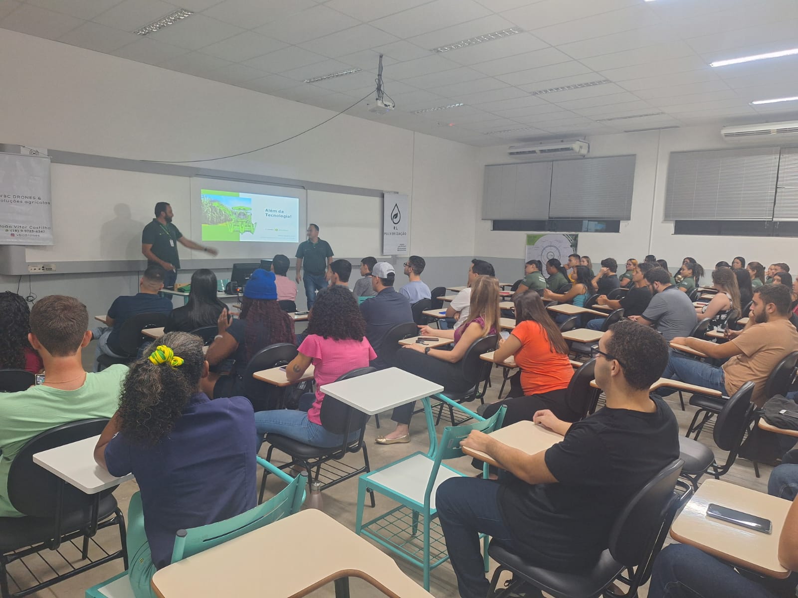 Imagem da notícia Semana de Cursos - Álbum de quarta-feira