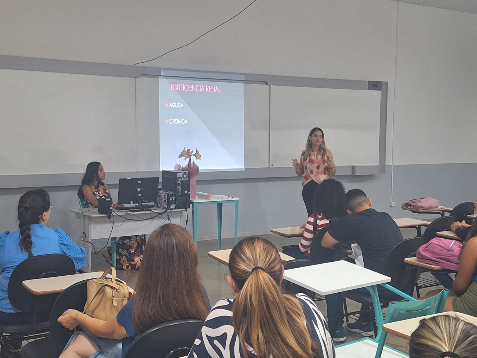 Imagem da notícia Semana de Cursos - Álbum de quarta-feira