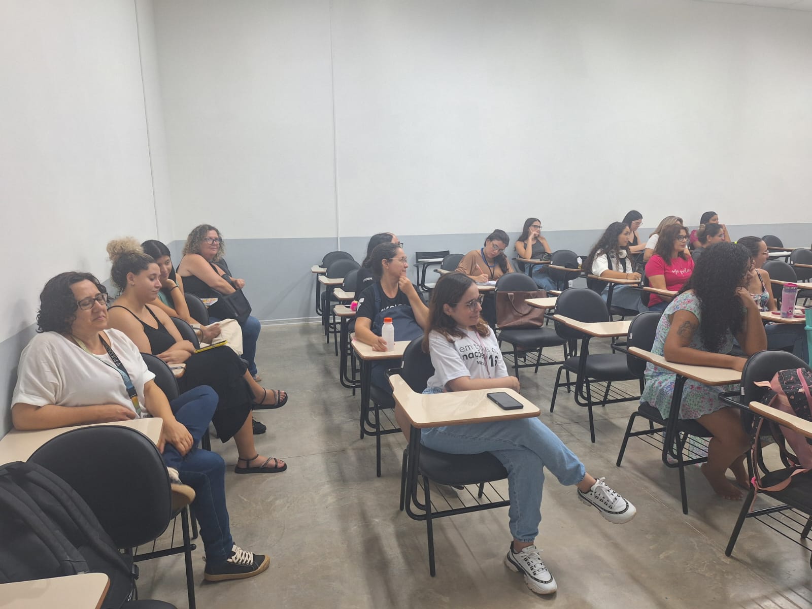 Imagem da notícia Semana de Cursos - Álbum de quarta-feira