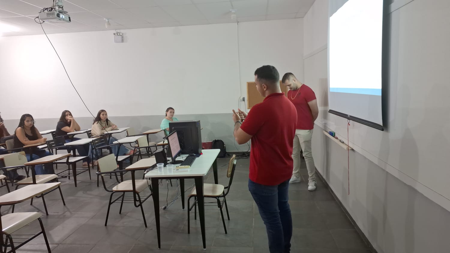 Imagem da notícia Semana de Cursos - Álbum de quarta-feira