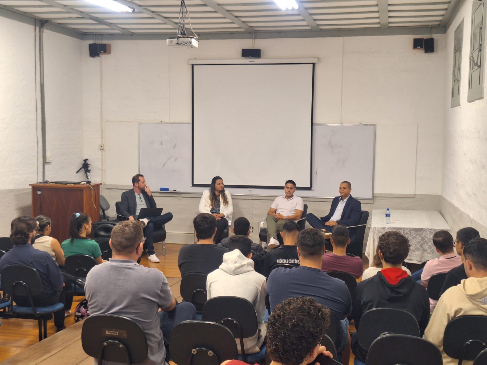 Imagem da notícia Semana de Cursos - Confira as fotos de sexta-feira