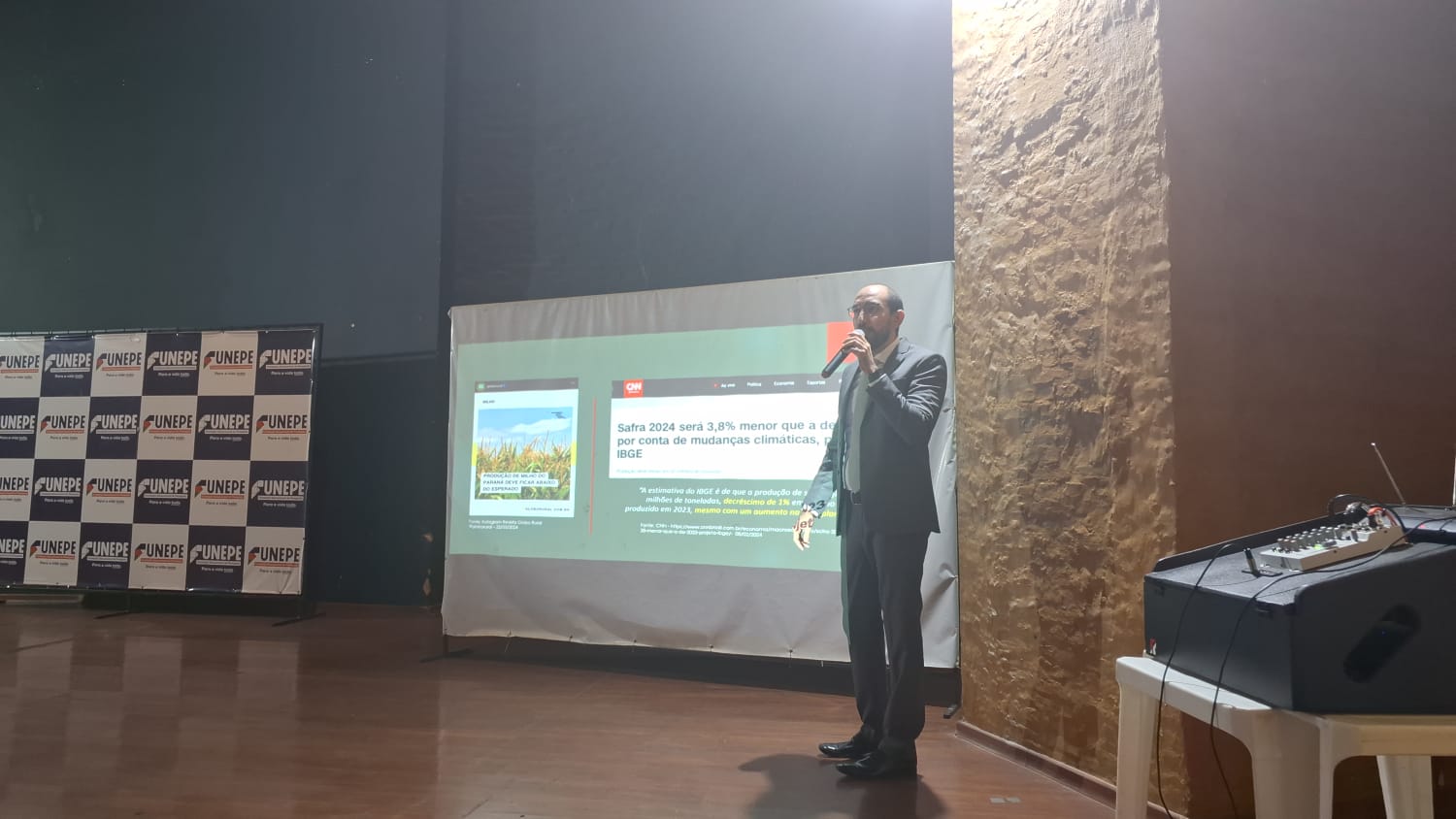 Imagem da notícia Semana de Cursos - Confira as fotos de sexta-feira