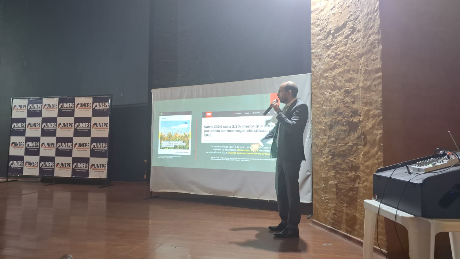 Imagem da notícia Semana de Cursos - Confira as fotos de sexta-feira