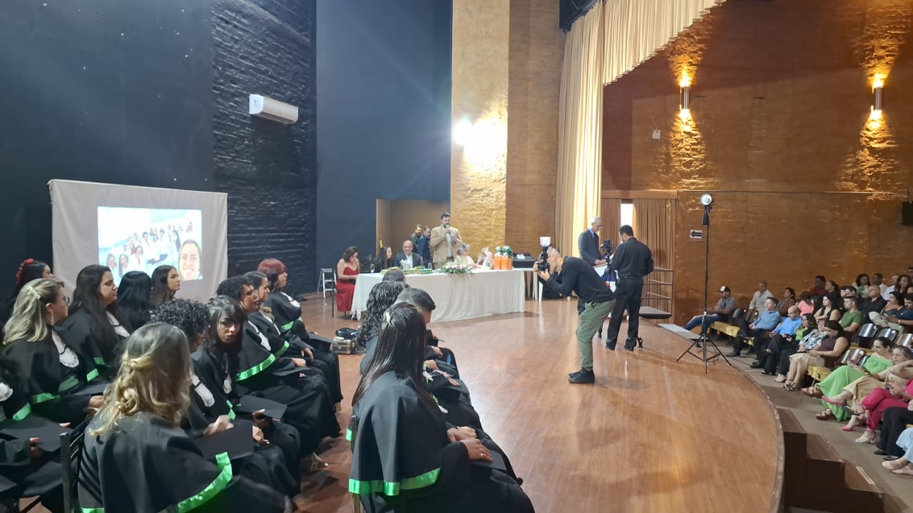 Imagem da notícia CENEP realiza formatura da 22ª turma de Técnico em Enfermagem