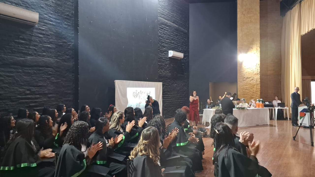 Imagem da notícia CENEP realiza formatura da 22ª turma de Técnico em Enfermagem