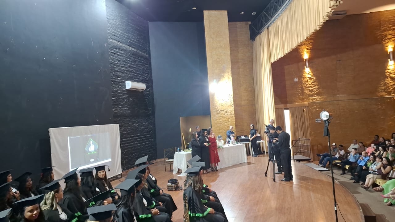 Imagem da notícia CENEP realiza formatura da 22ª turma de Técnico em Enfermagem