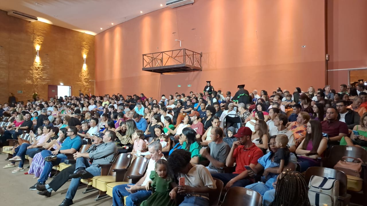 Imagem da notícia CENEP realiza formatura da 22ª turma de Técnico em Enfermagem