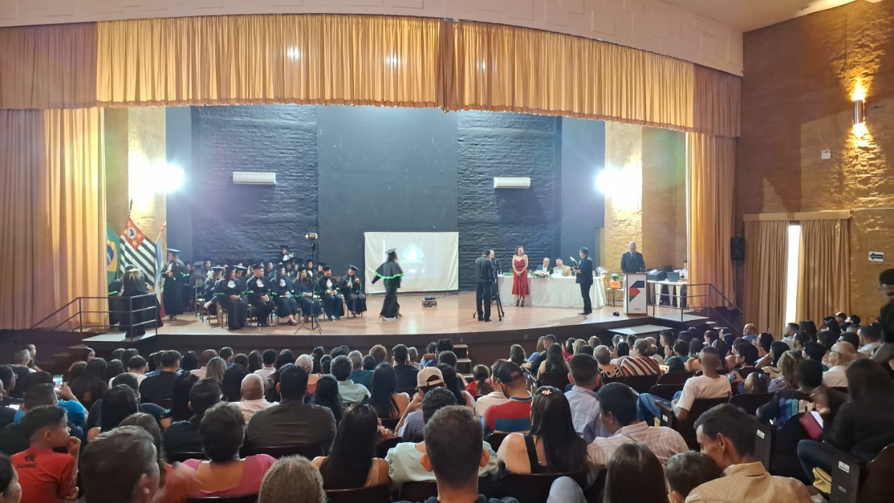 Imagem da notícia CENEP realiza formatura da 22ª turma de Técnico em Enfermagem
