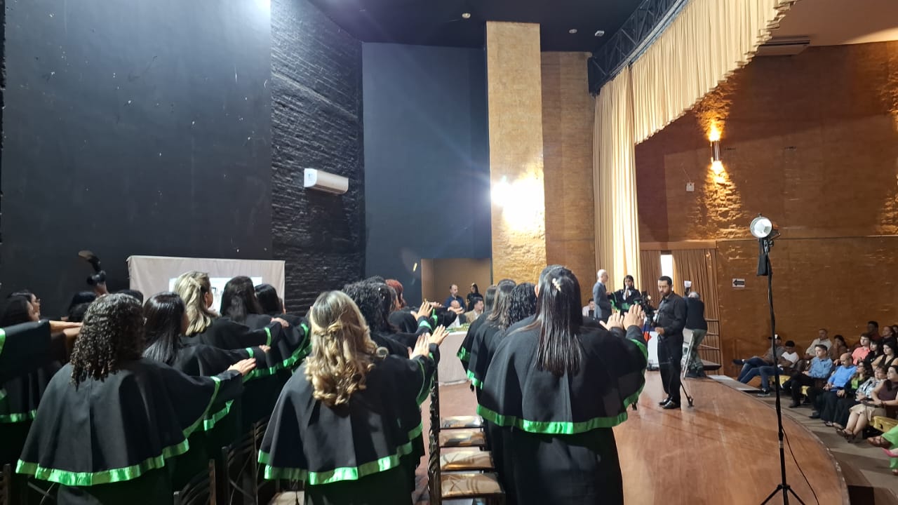 Imagem da notícia CENEP realiza formatura da 22ª turma de Técnico em Enfermagem