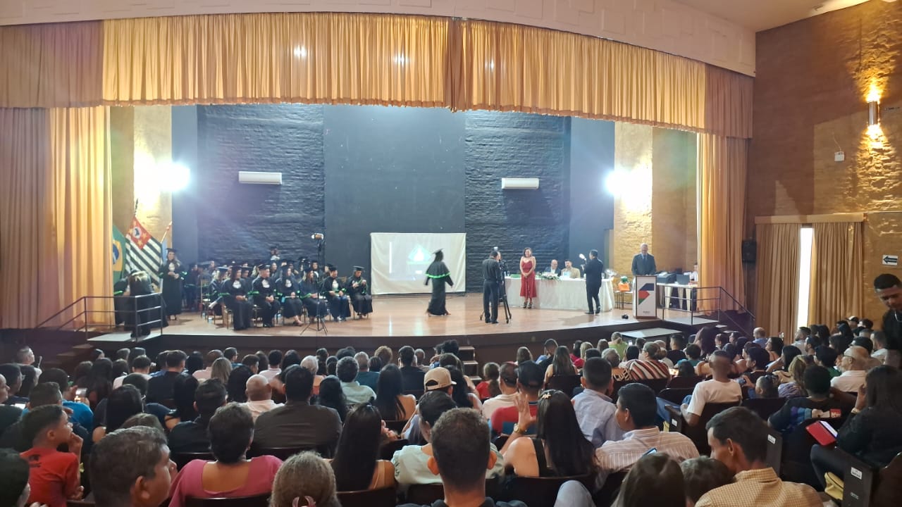 Imagem da notícia CENEP realiza formatura da 22ª turma de Técnico em Enfermagem