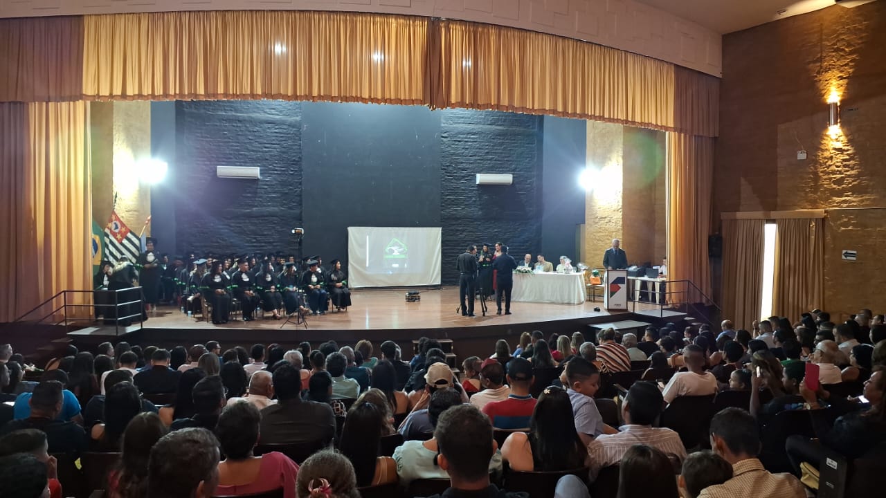 Imagem da notícia CENEP realiza formatura da 22ª turma de Técnico em Enfermagem