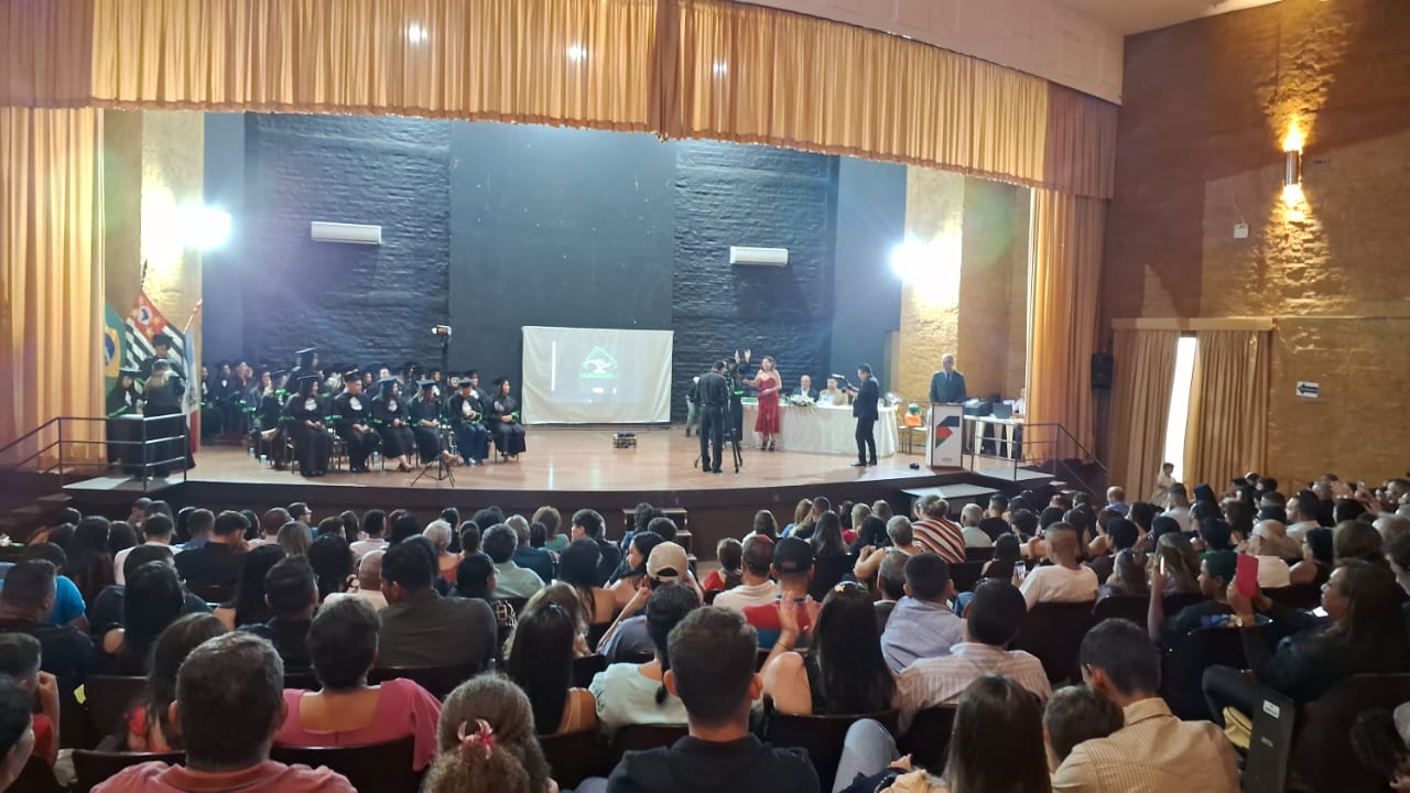 Imagem da notícia CENEP realiza formatura da 22ª turma de Técnico em Enfermagem