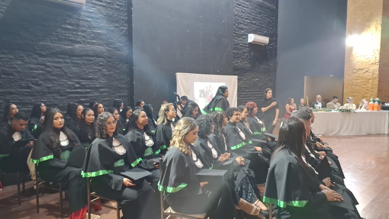 Imagem da notícia CENEP realiza formatura da 22ª turma de Técnico em Enfermagem