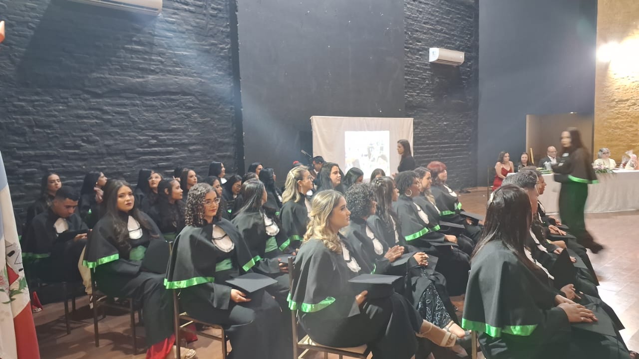 Imagem da notícia CENEP realiza formatura da 22ª turma de Técnico em Enfermagem