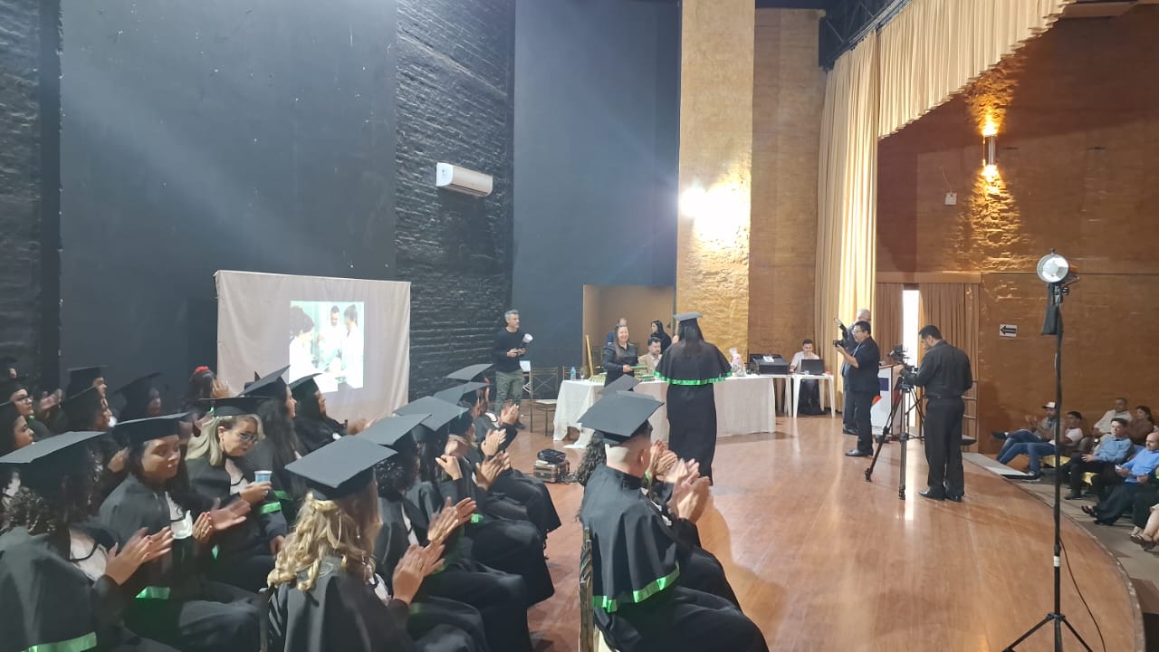 Imagem da notícia CENEP realiza formatura da 22ª turma de Técnico em Enfermagem
