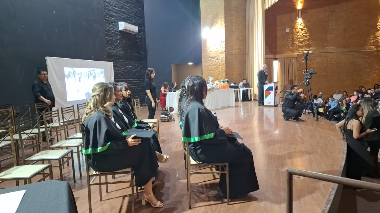 Imagem da notícia CENEP realiza formatura da 22ª turma de Técnico em Enfermagem