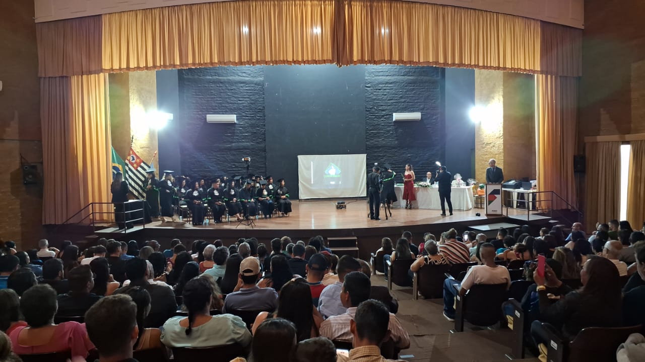 Imagem da notícia CENEP realiza formatura da 22ª turma de Técnico em Enfermagem