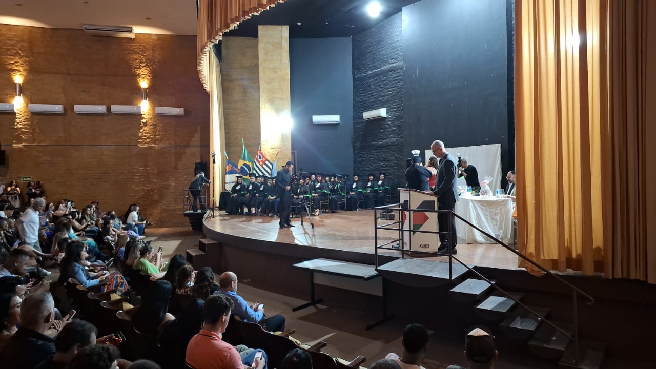 Imagem da notícia CENEP realiza formatura da 22ª turma de Técnico em Enfermagem