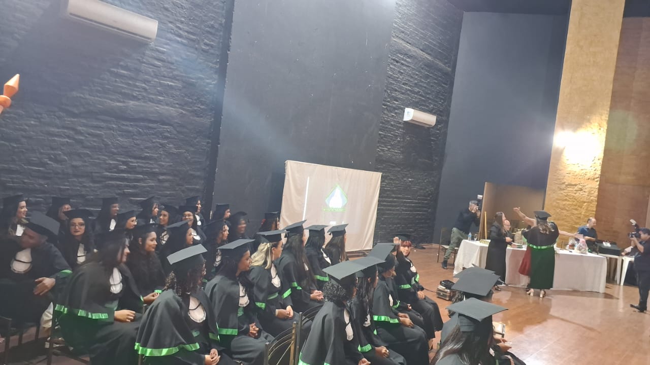 Imagem da notícia CENEP realiza formatura da 22ª turma de Técnico em Enfermagem