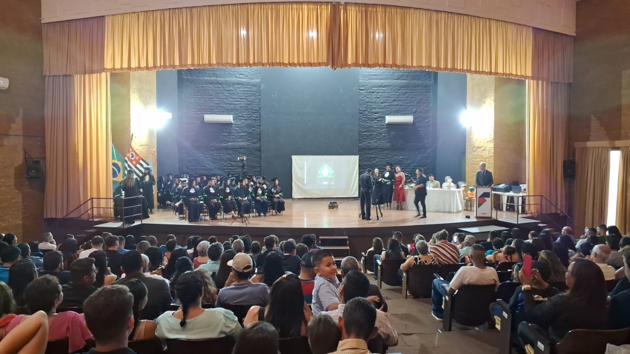 Imagem da notícia CENEP realiza formatura da 22ª turma de Técnico em Enfermagem
