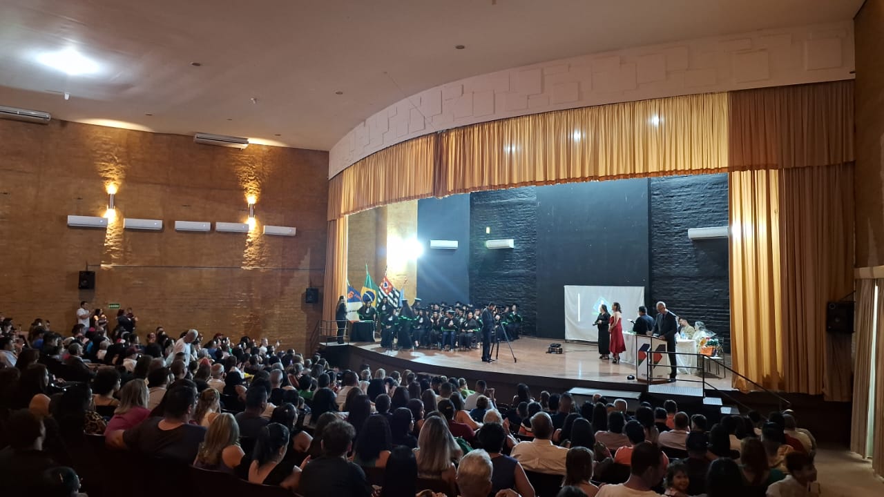 Imagem da notícia CENEP realiza formatura da 22ª turma de Técnico em Enfermagem