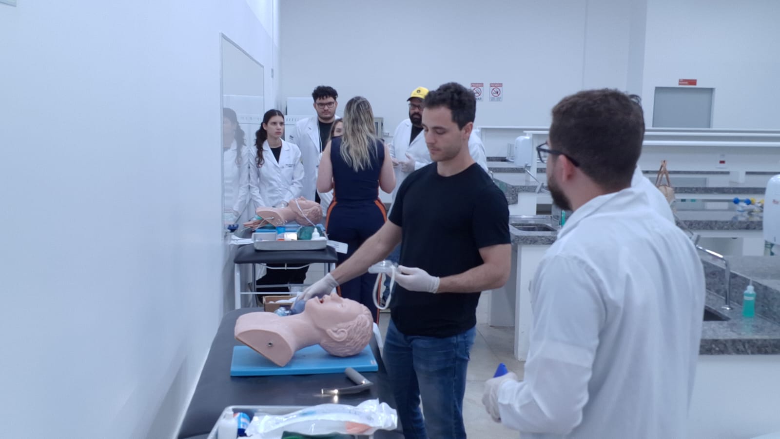 Imagem principal da notícia Workshop de Procedimentos Médicos O Pulso Ainda Pulsa