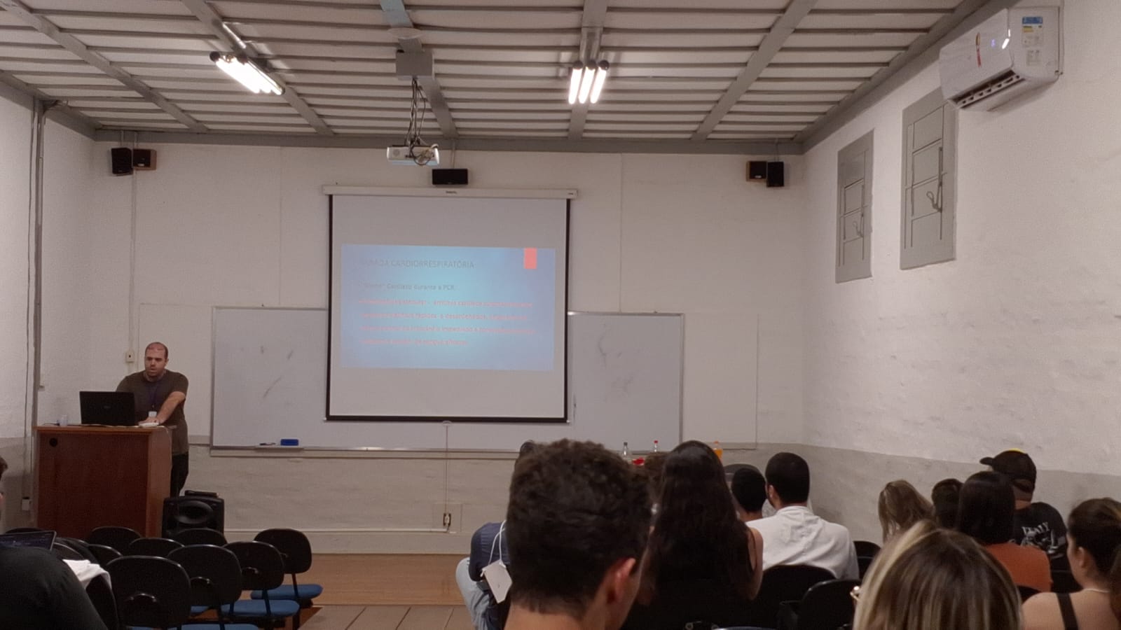Imagem da notícia Workshop de Procedimentos Médicos O Pulso Ainda Pulsa