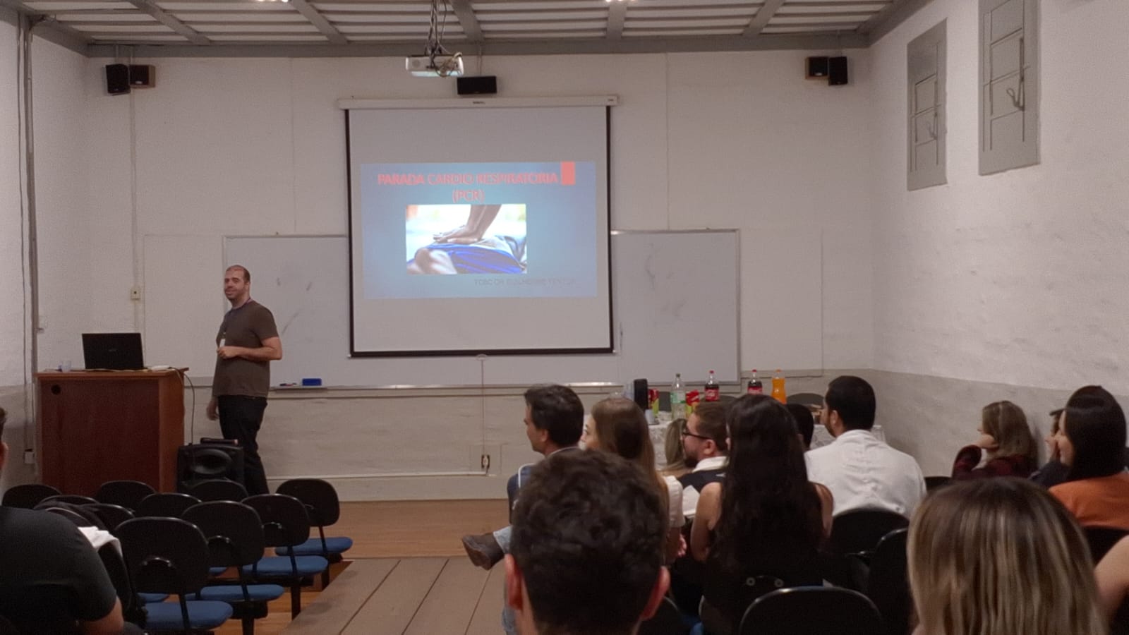 Imagem da notícia Workshop de Procedimentos Médicos O Pulso Ainda Pulsa