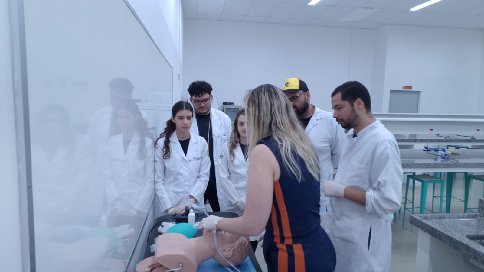 Imagem da notícia Workshop de Procedimentos Médicos O Pulso Ainda Pulsa